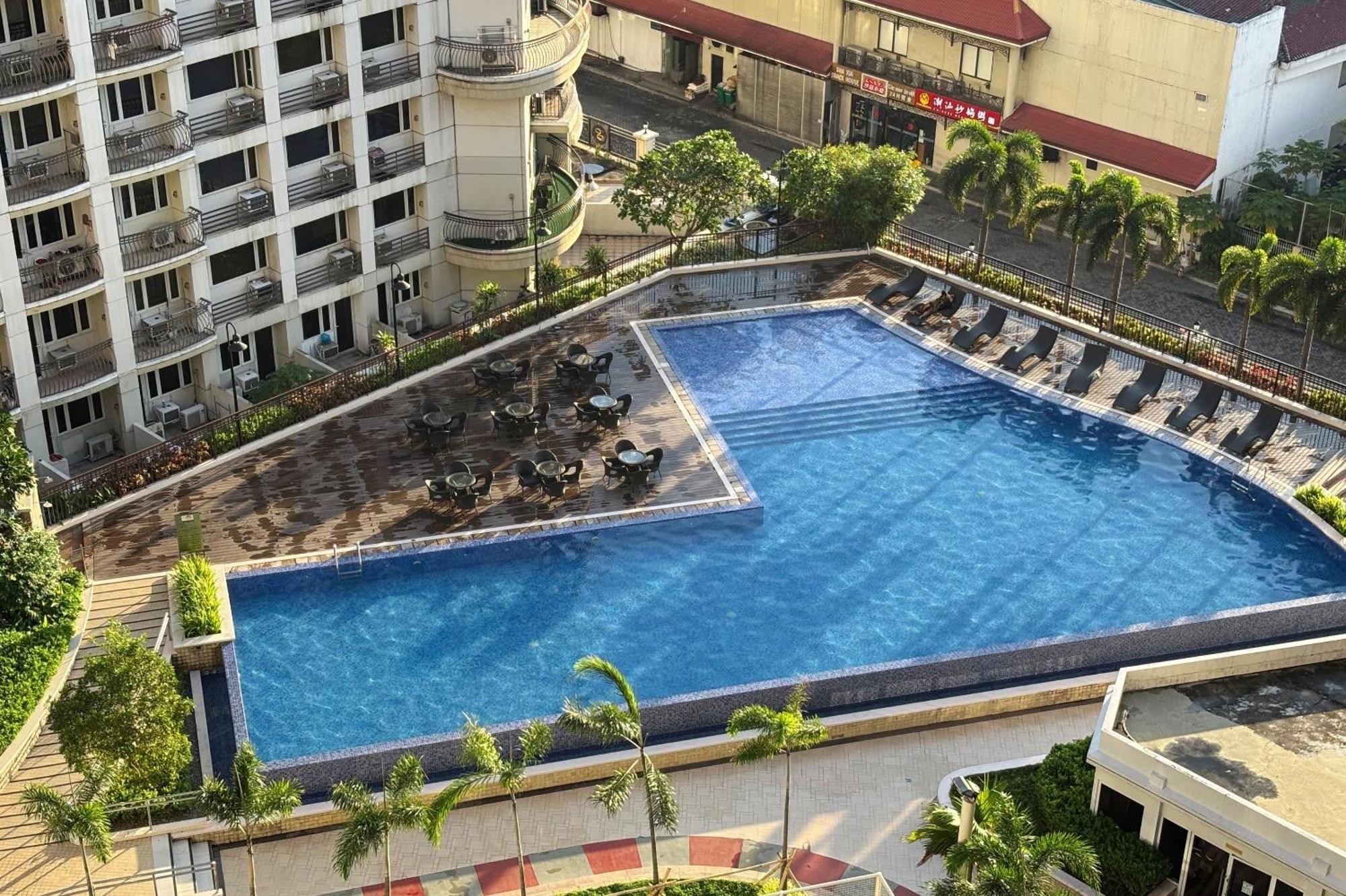 Extremeli Suites Manila Powered By Cocotel Экстерьер фото