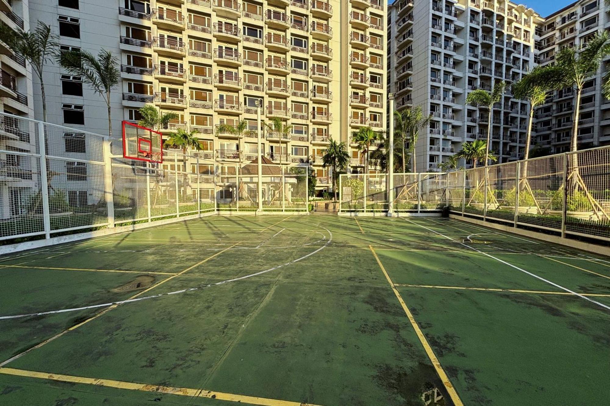 Extremeli Suites Manila Powered By Cocotel Экстерьер фото